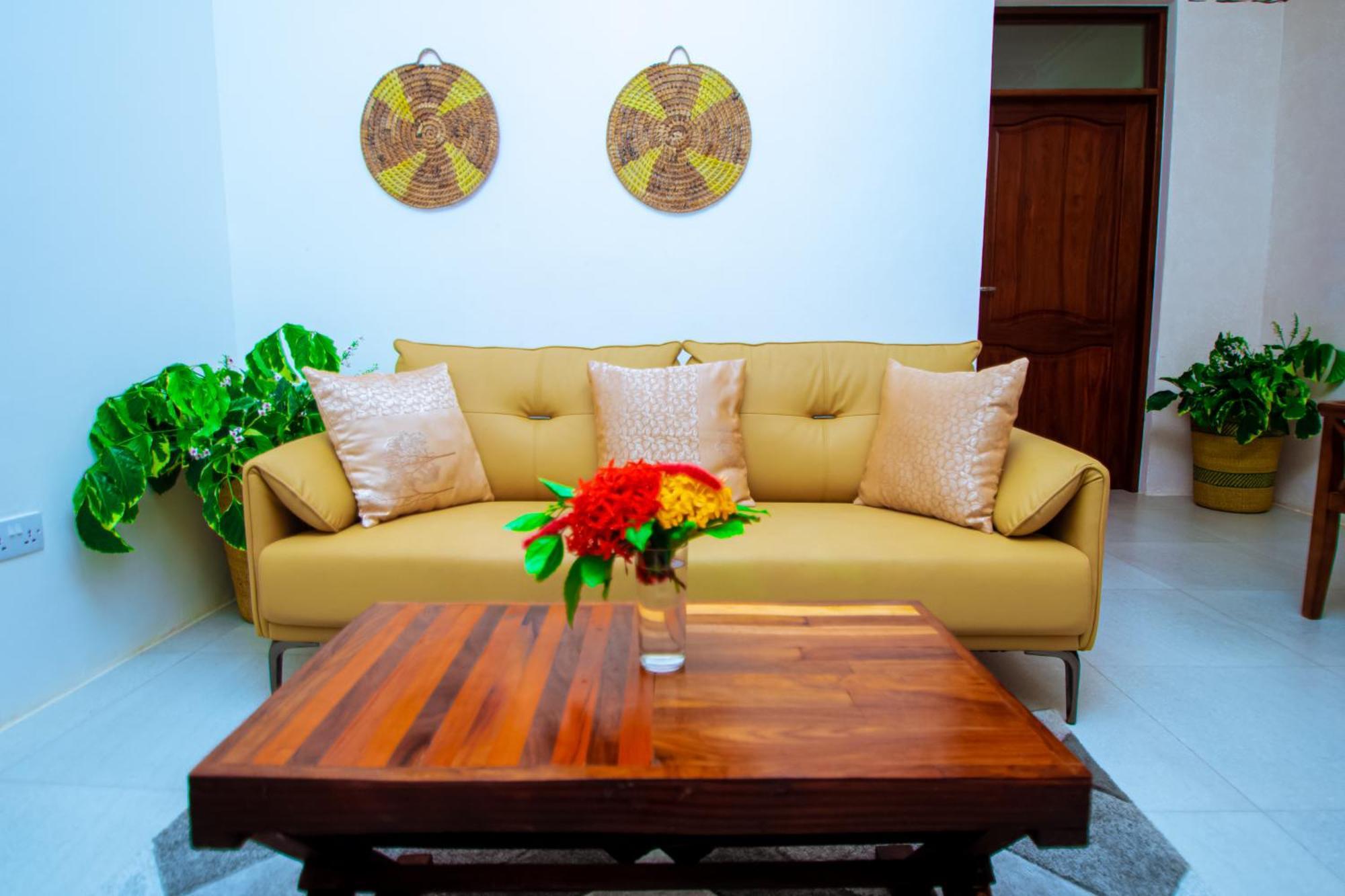 Manolo Resort Uroa