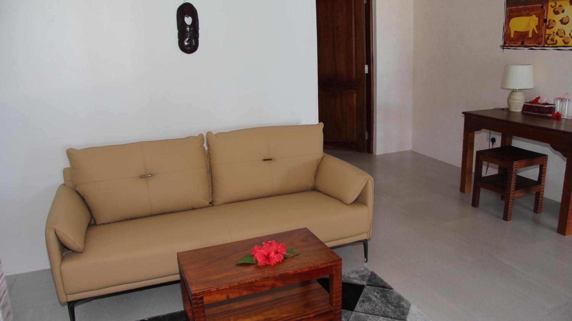 Manolo Resort Uroa
